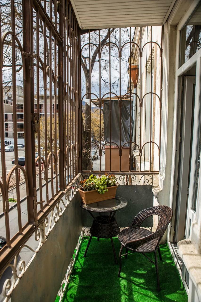 Gold District Apartment Tbilisi Exterior foto