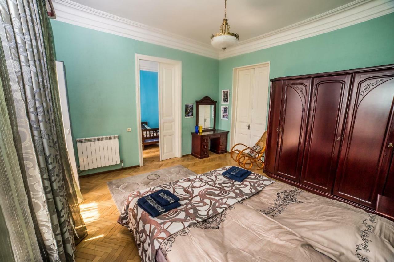 Gold District Apartment Tbilisi Exterior foto